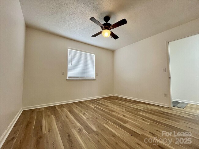 Building Photo - 1675 Eagles Pl