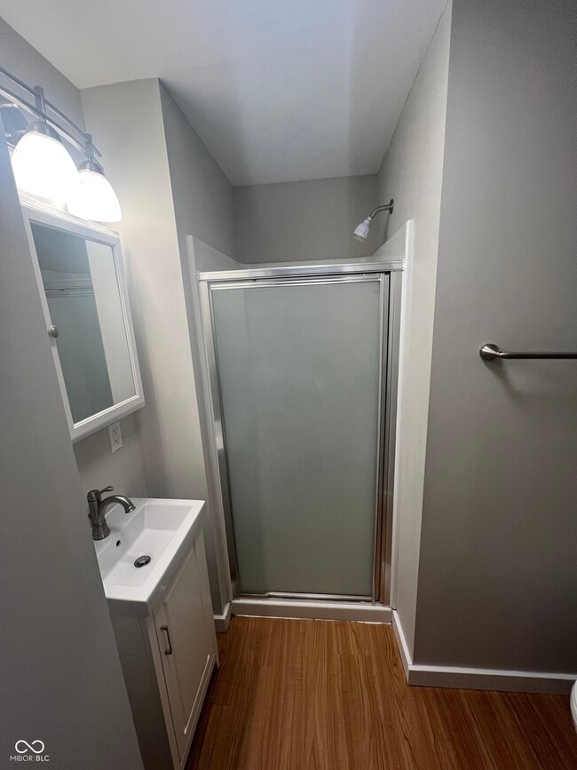 Building Photo - 2509 E 10th St