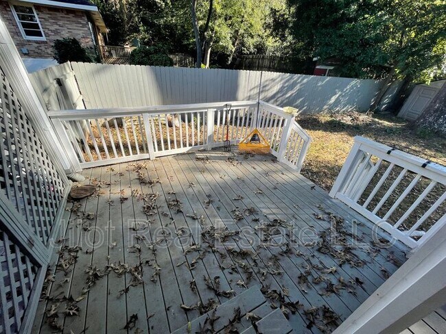 Building Photo - 2855 Monticello Pl