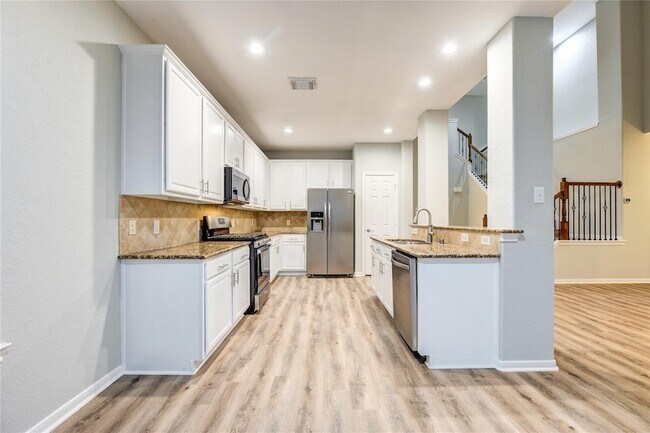 Building Photo - 25419 Hall Meadow Ln