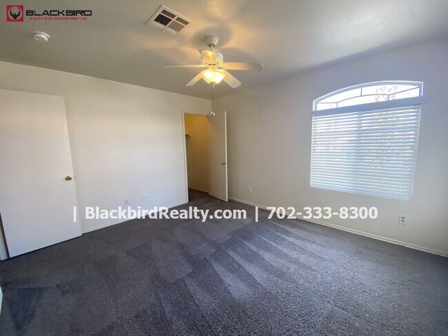 Building Photo - 5001 Starfinder Avenue