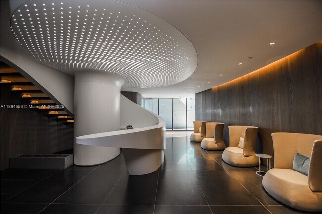 Building Photo - 1000 Biscayne Blvd