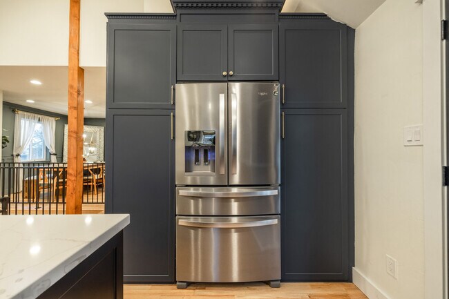 Building Photo - 3045 S 1640 E