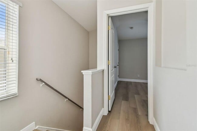 Building Photo - 16227 Swan View Cir