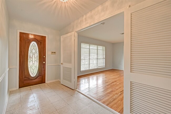 Building Photo - 5734 Spellman Rd