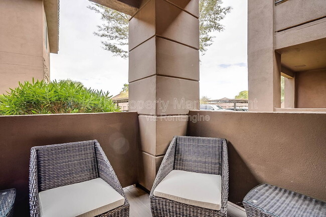 Building Photo - 7009 E Acoma Dr