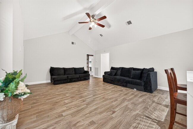 Building Photo - 13318 Ascot Glen Ln