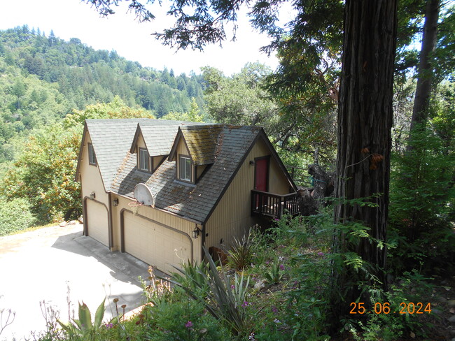 A frame Flat above the garage - 16328 Old Ranch Rd