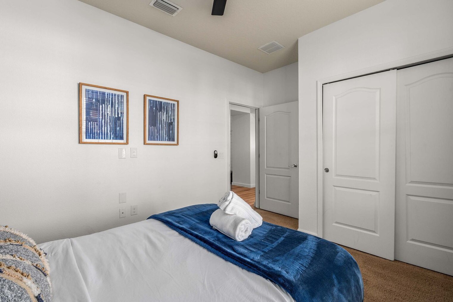 Building Photo - 1978 Majorca Dr