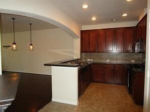 Building Photo - 8422 Sunset Loch Dr