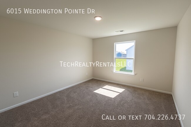 Building Photo - 6015 Weddington Pointe Dr