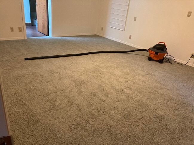 Master Bedroom - 34 NE Acacia Trl