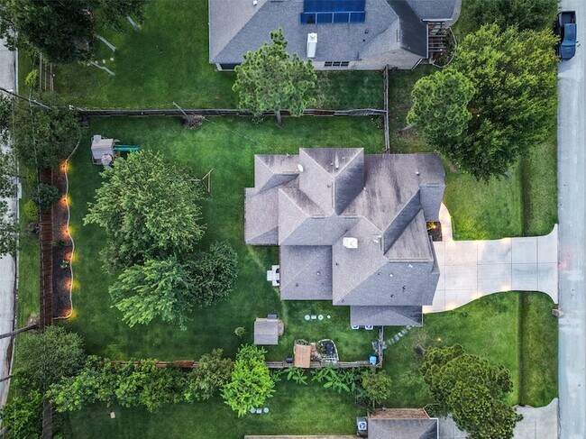 Building Photo - 15311 Kenny Dr