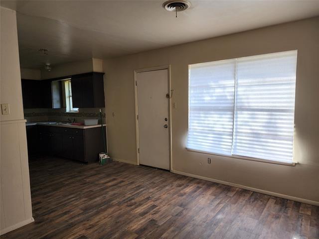 Building Photo - 401 N San Jose Dr