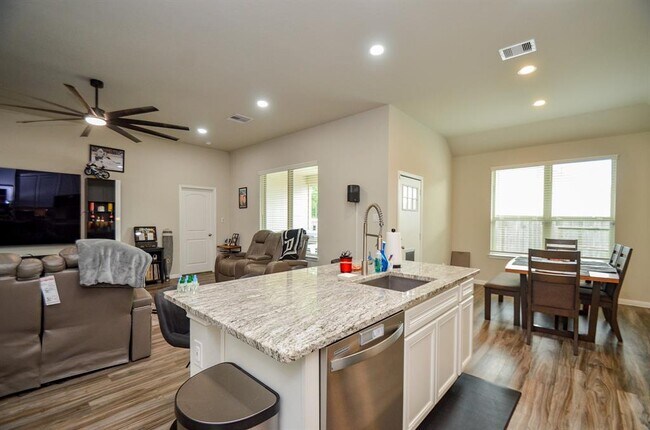 Building Photo - 12630 Beddington Ct