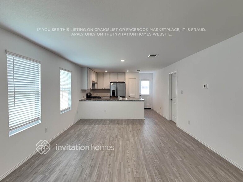 Building Photo - 4133 Waterfall Cv