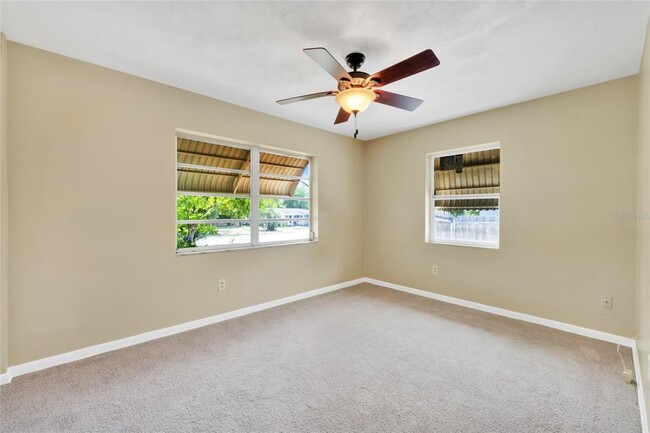 Building Photo - 632 Whippoorwill Terrace