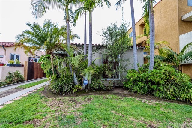 Primary Photo - 1019 Mira Mar Ave