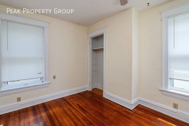 Building Photo - 3012 Marshall Ave