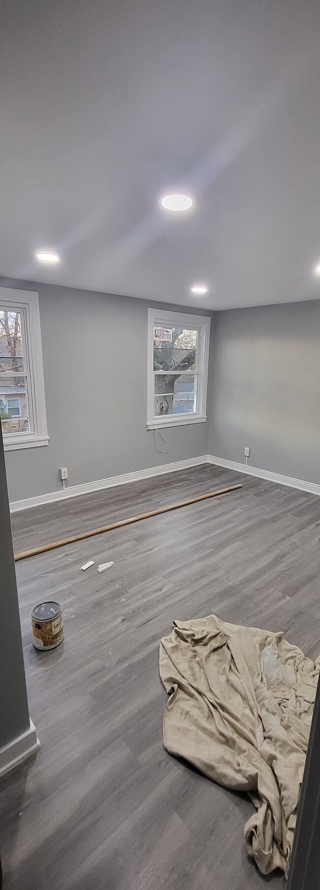 Building Photo - 56 Victory Dr