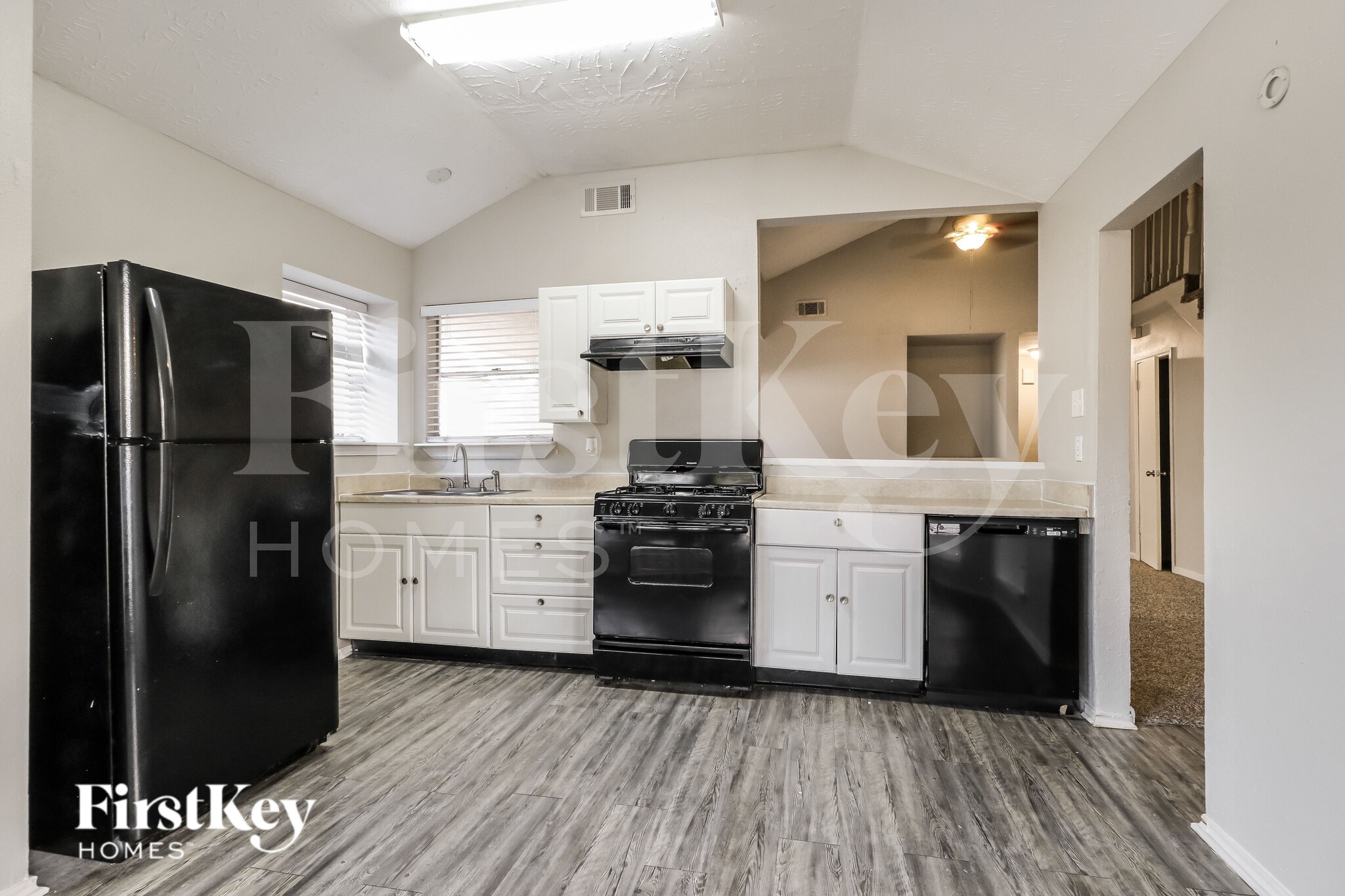 Building Photo - 3815 Derbyhall Dr