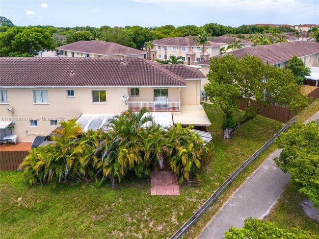 Building Photo - 7210 NW 174th Terrace