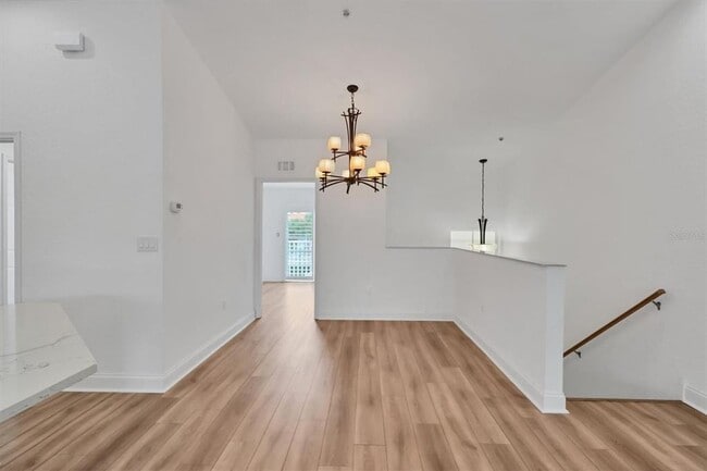 Building Photo - 7269 Fountain Palm Cir