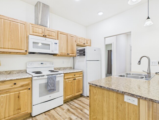 Building Photo - 835 Marquette Loop