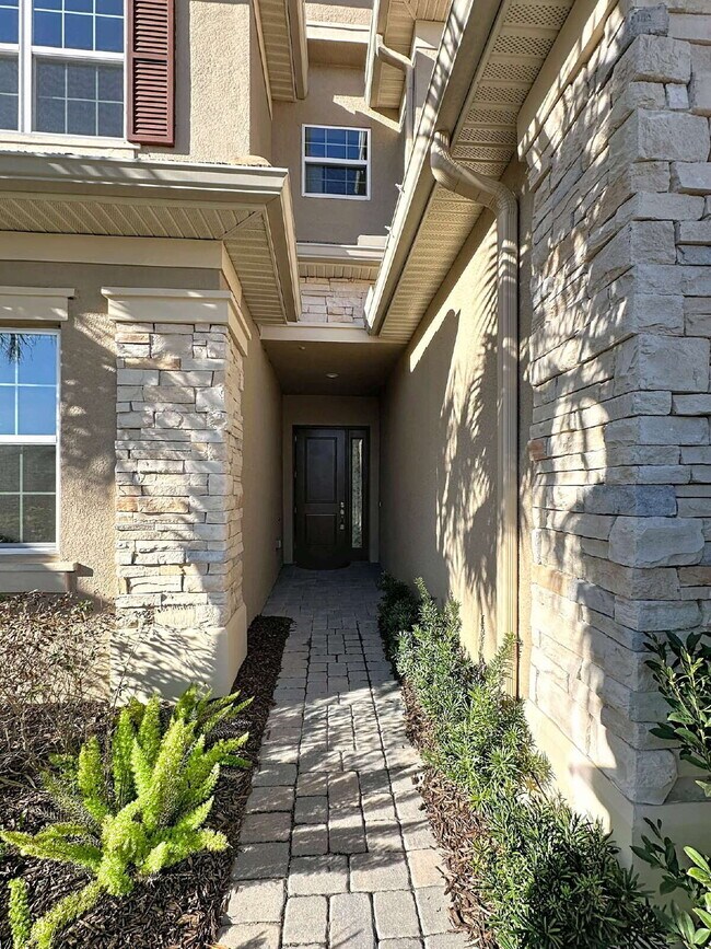 Building Photo - 32801 Tree of Life Ave