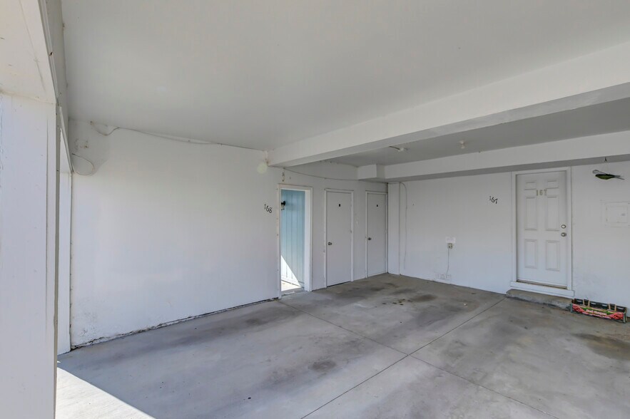 Building Photo - 7913 Chase Cir