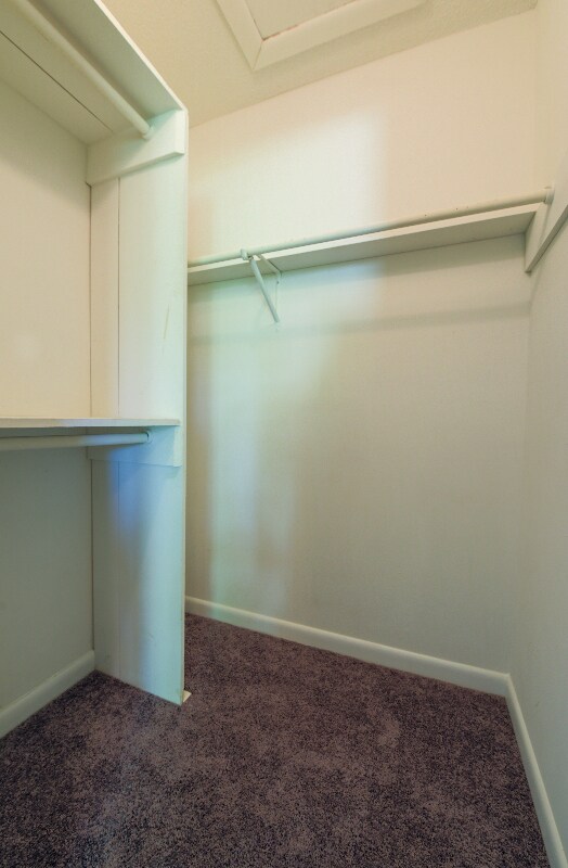 Building Photo - 7117 Tollhouse Dr