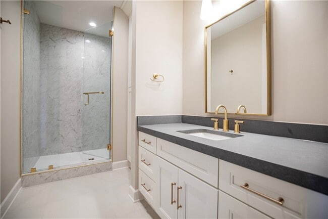 Building Photo - 4111 S Champions Dr