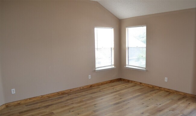 Building Photo - 4203 Field Meadow Dr