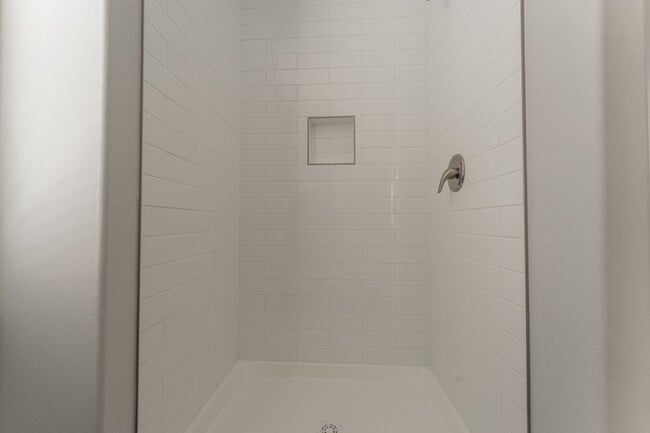 Building Photo - Beautiful new 2-story home features 2 BR/2...