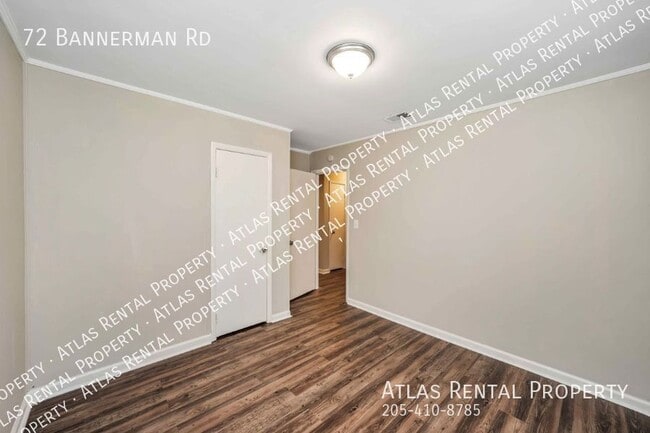 Building Photo - 72 Bannerman Rd SW