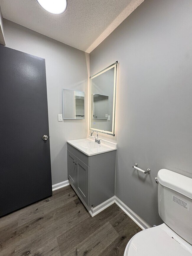 Building Photo - Discover Your Perfect Home at Bellagio North Living I in Indianapolis