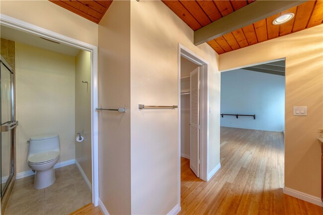 Building Photo - 23 Chicory Way