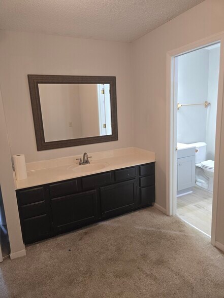 Building Photo - 4534 Jessup Grove Rd