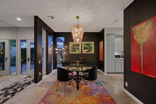 Building Photo - Mountain View Retreat in Palm Springs
