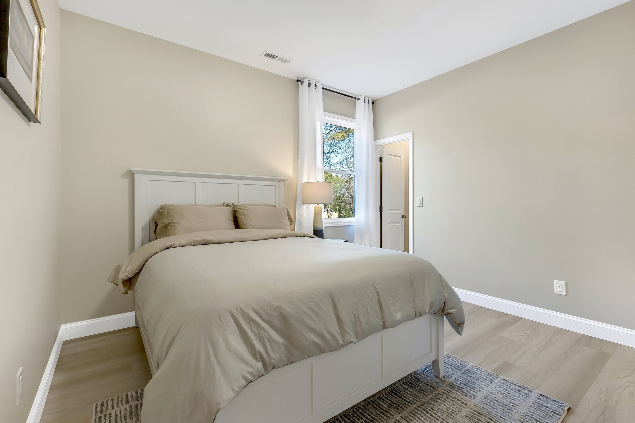Second/Middle Bedroom - 170 Weaver Line