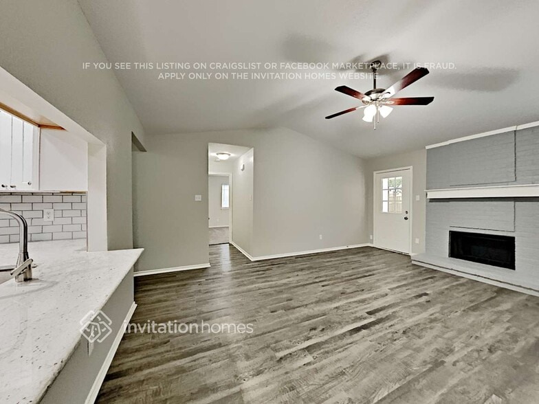 Building Photo - 5909 Cimarron Trail