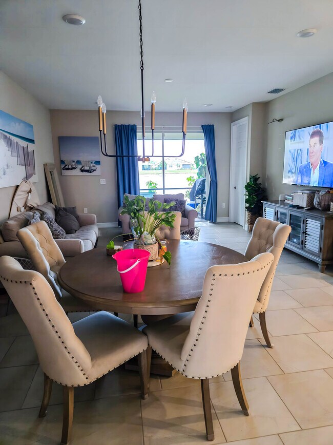 Building Photo - 1166 Tranquil Brk Dr
