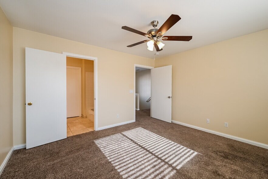 Building Photo - 1085 Wild Fern Ct