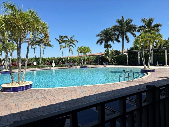 Building Photo - 8938 W 35th Way