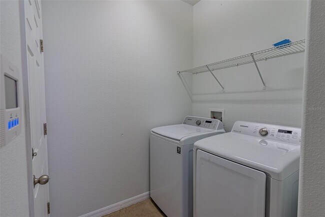 Building Photo - 5278 Dove Tree St