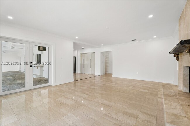 Building Photo - 9365 SW 142nd St
