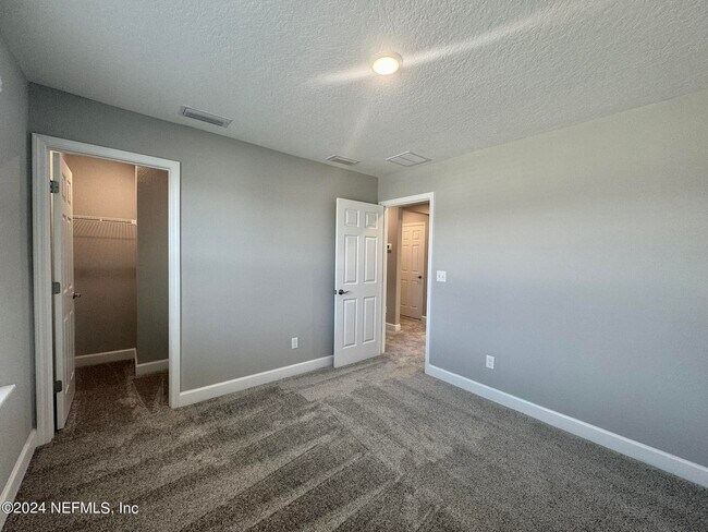 Building Photo - 29 Cedar Elm Wy