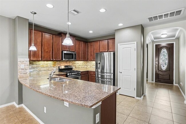 Building Photo - 6227 Aviara Dr