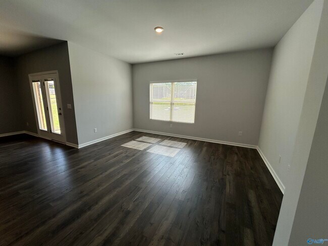 Building Photo - 129 Canonbury Dr