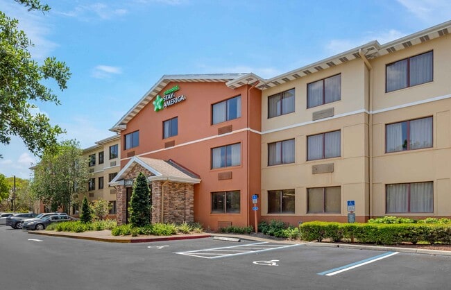 Building Photo - Furnished Studio-Fort Lauderdale - Cypress Creek - NW 6th Way